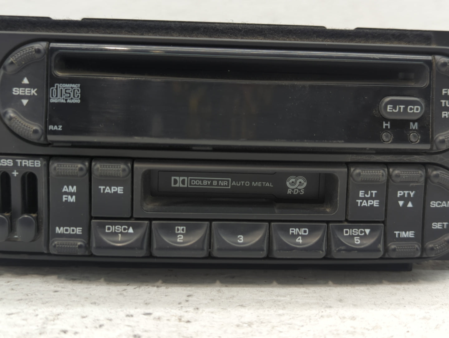 2002-2007 Chrysler Town & Country Radio AM FM Cd Player Receiver Replacement P/N:P05064042AA P56038555AL Fits OEM Used Auto 