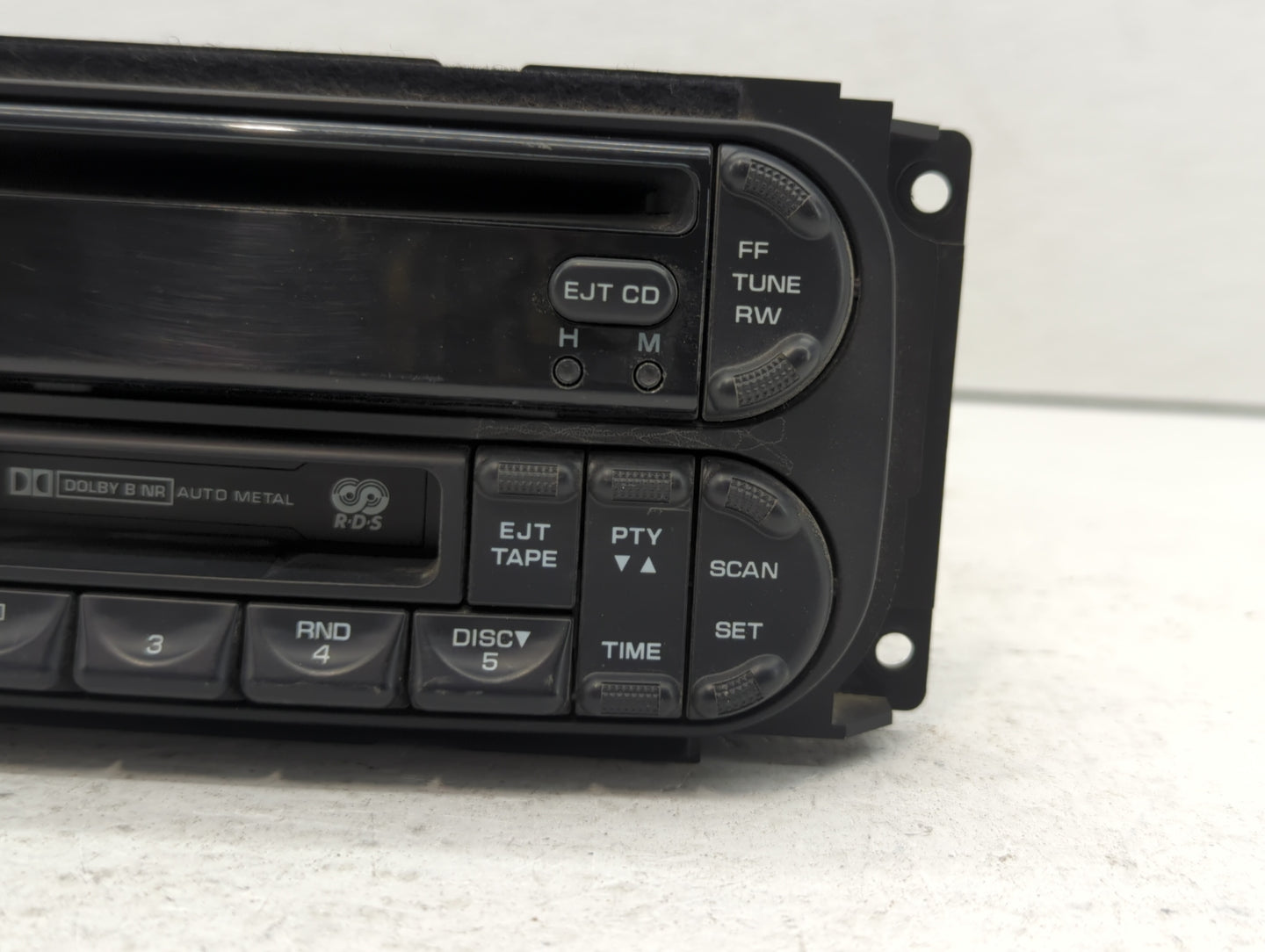 2002-2007 Chrysler Town & Country Radio AM FM Cd Player Receiver Replacement P/N:P05064042AA P56038555AL Fits OEM Used Auto 