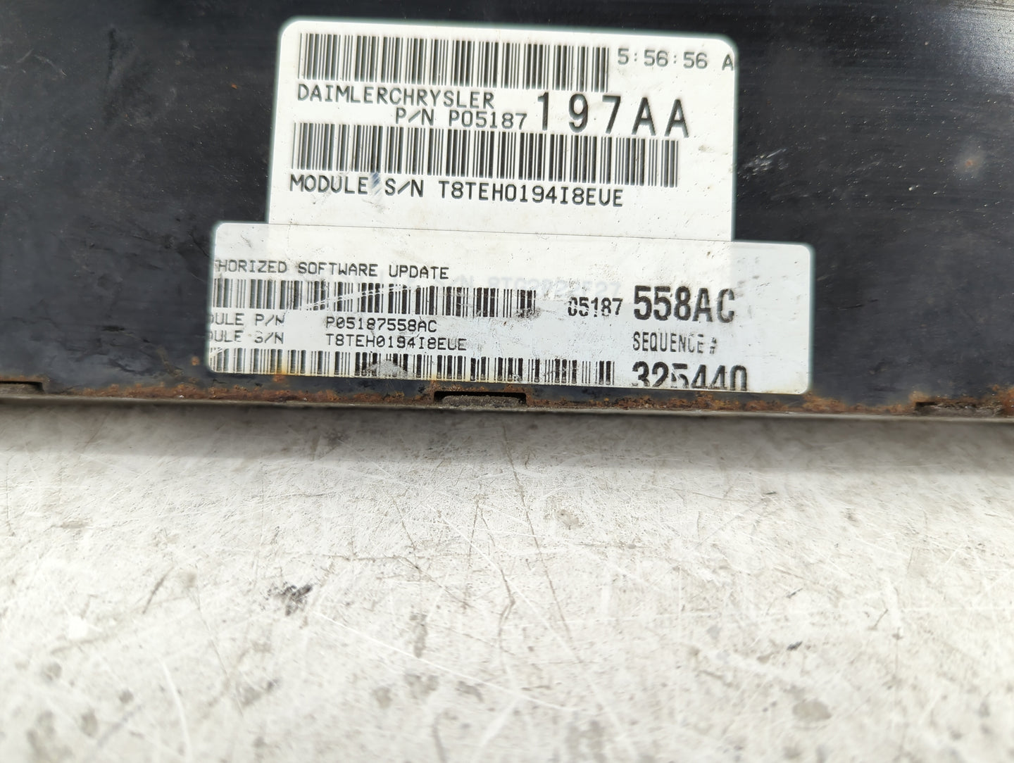 2007 Chrysler Town & Country PCM Engine Control Computer ECU ECM PCU OEM P/N:P05187197AA P05187558AC Fits OEM Used Auto Part