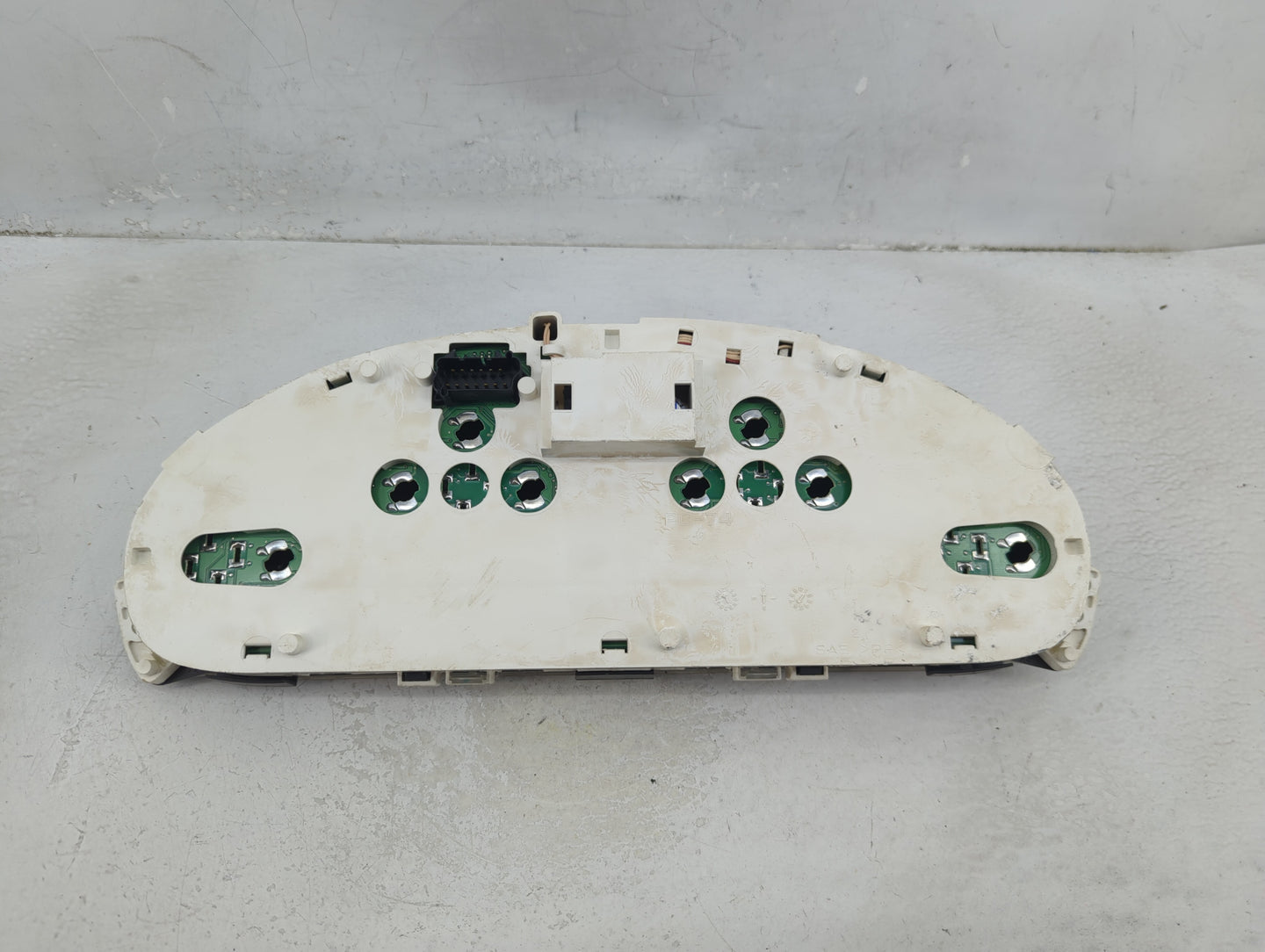 2006-2007 Chrysler Town & Country Instrument Cluster Speedometer Gauges P/N:P56044973AD Miles:100K Fits Fits 2006 2007 OEM U