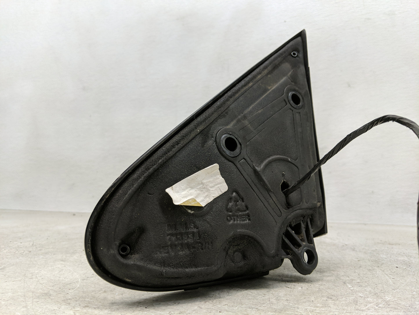 2005-2007 Chrysler Town & Country Passenger Side View Mirror - Right Door Mirror OEM Used - Oemusedautoparts1.com