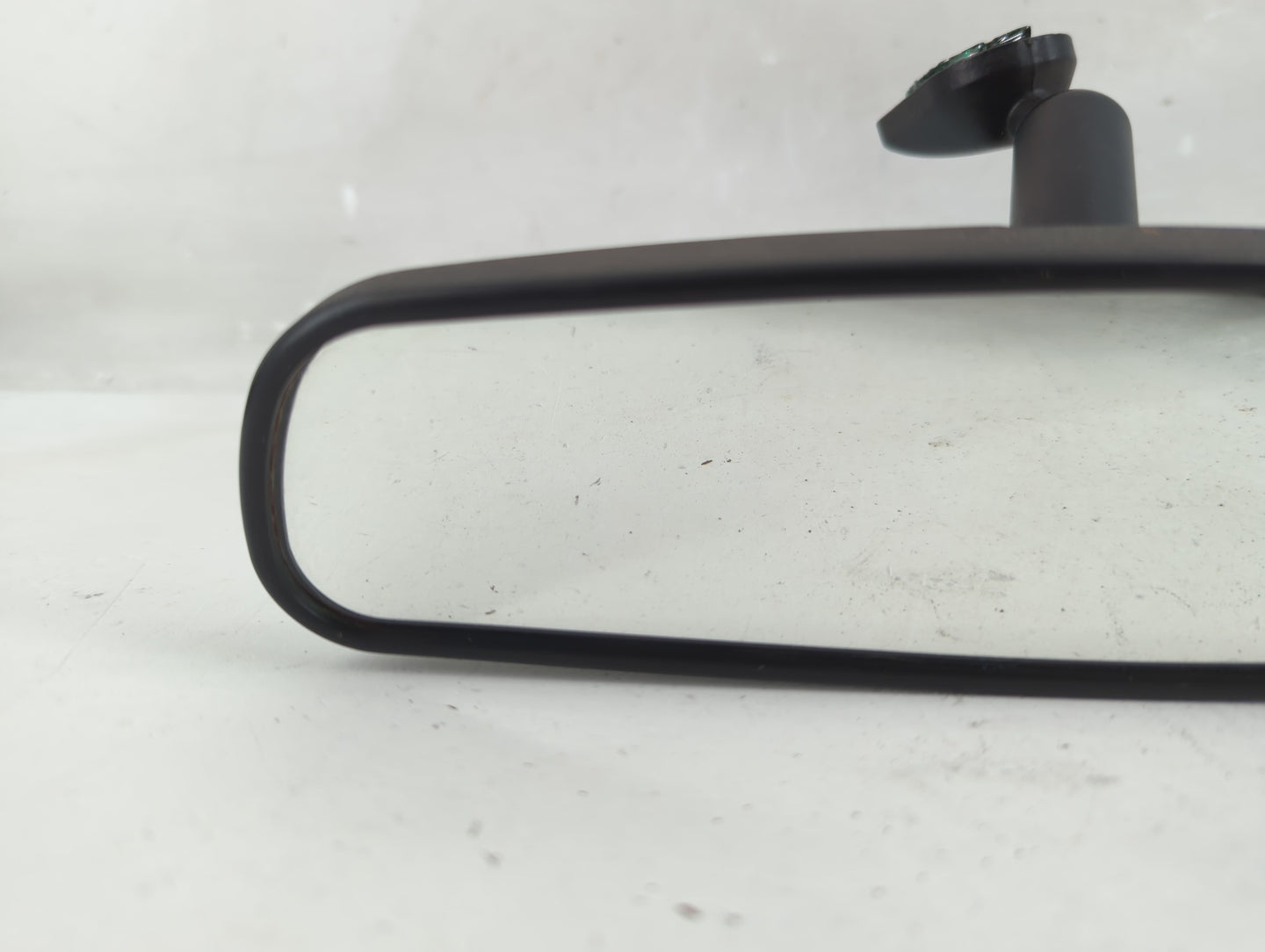 2007 Chrysler Voyager Interior Rear View Mirror Replacement OEM P/N:E8011681 Fits OEM Used Auto Parts - Oemusedautoparts1.co