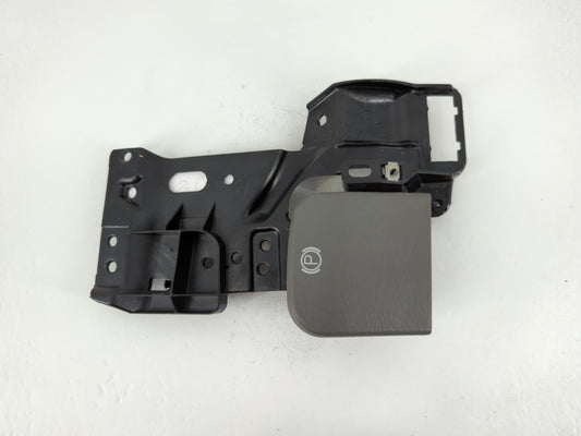 2007 Chrysler Voyager Instrument Cluster Bezel - Oemusedautoparts1.com