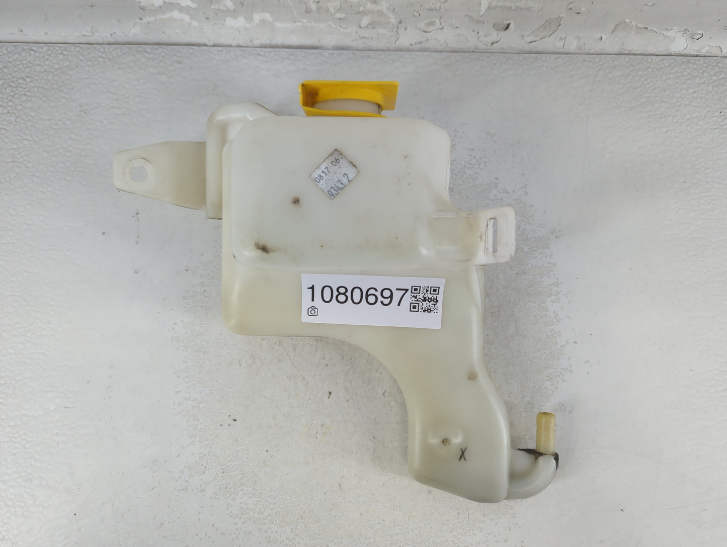 2007-2012 Dodge Caliber Windshield Washer Fluid Reservoir Bottle Oem - Oemusedautoparts1.com