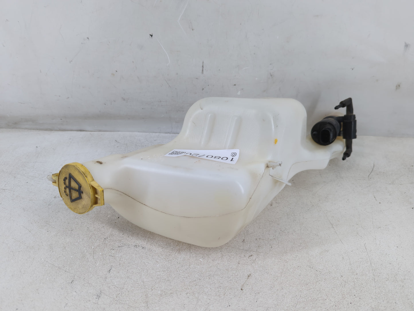 2007-2012 Dodge Caliber Windshield Washer Fluid Reservoir Bottle Oem - Oemusedautoparts1.com