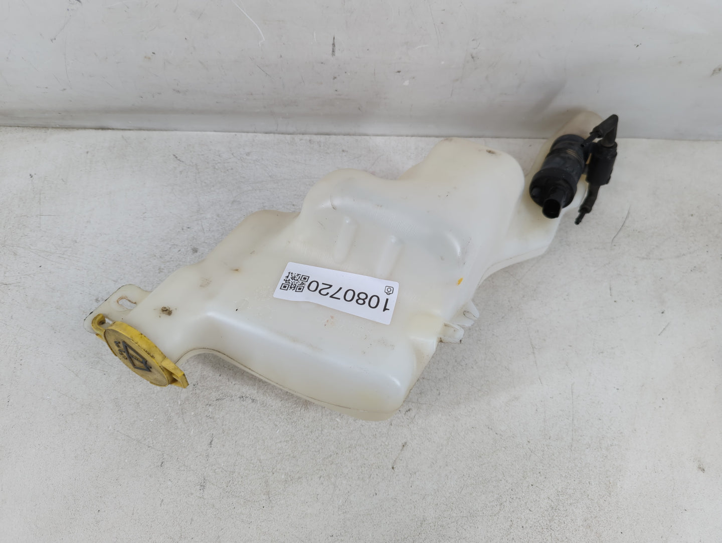 2007-2012 Dodge Caliber Windshield Washer Fluid Reservoir Bottle Oem - Oemusedautoparts1.com