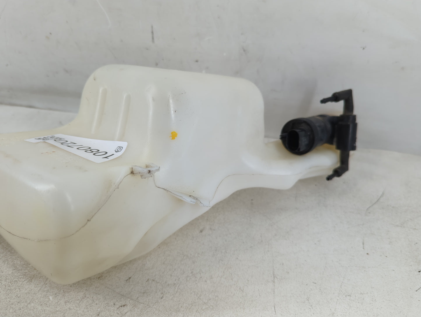 2007-2012 Dodge Caliber Windshield Washer Fluid Reservoir Bottle Oem - Oemusedautoparts1.com