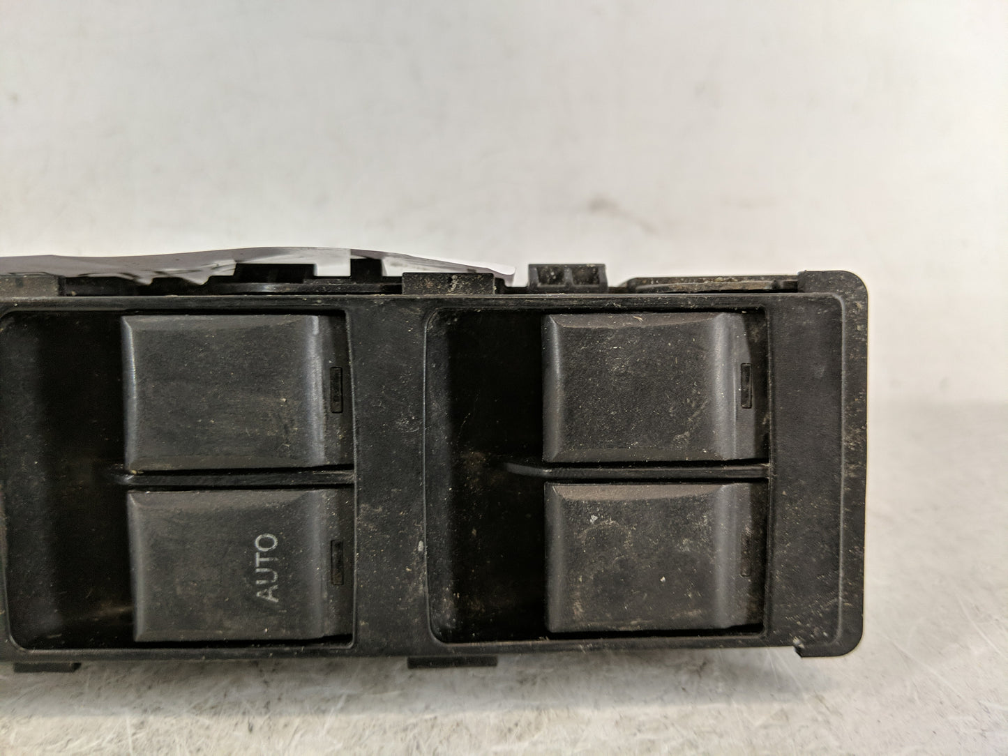 2007-2010 Dodge Caliber Master Power Window Switch Replacement Driver Side Left P/N:56040691AD Fits Fits 2007 2008 2009 2010