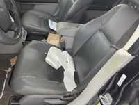 2007-2007 Dodge Caliber Driver Front Seat Oem 1352216 - Oemusedautoparts1.com