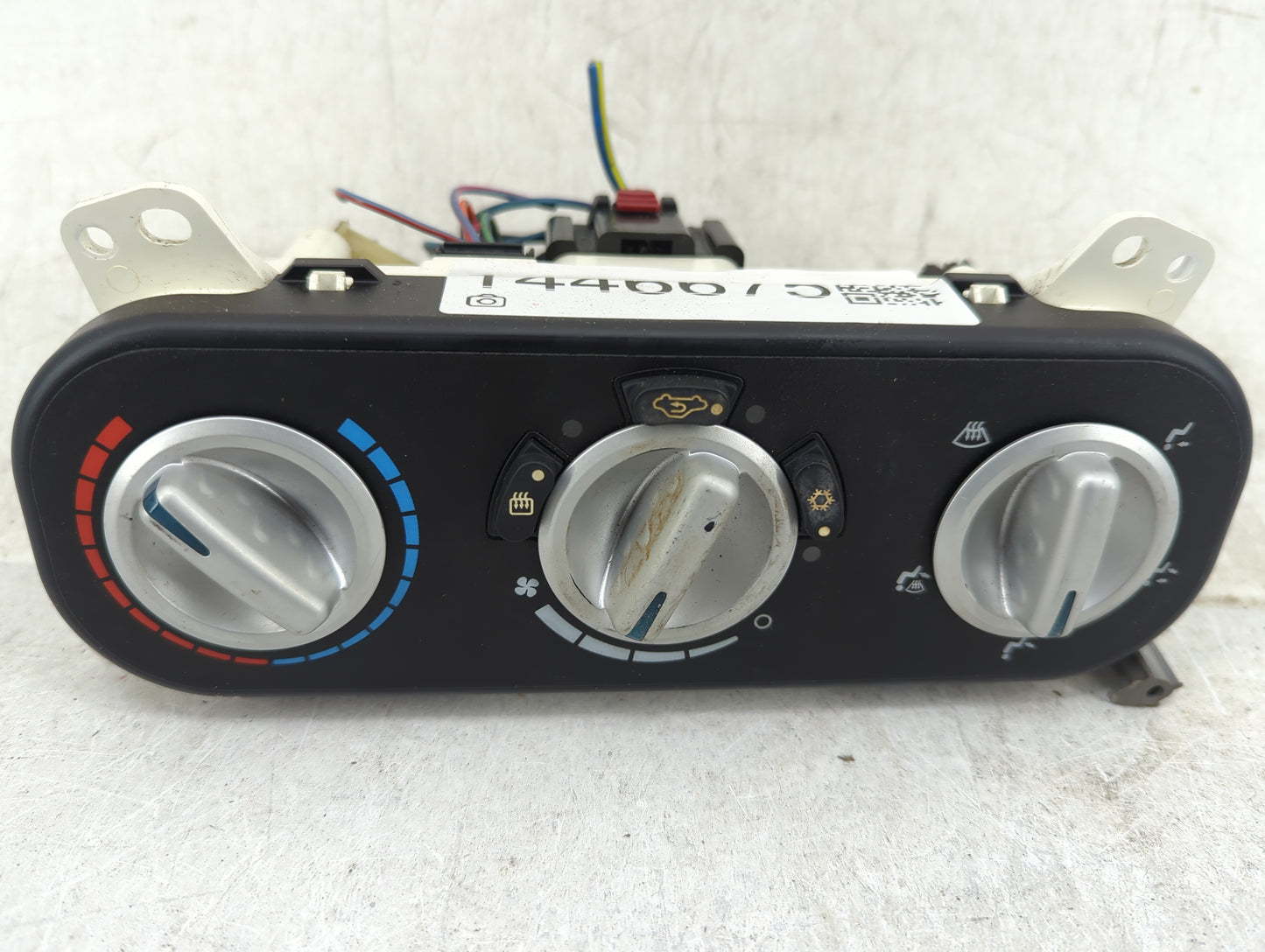 2007-2009 Dodge Caliber Climate Control Module Temperature AC/Heater Replacement P/N:P55111847AD Fits Fits 2007 2008 2009 OE
