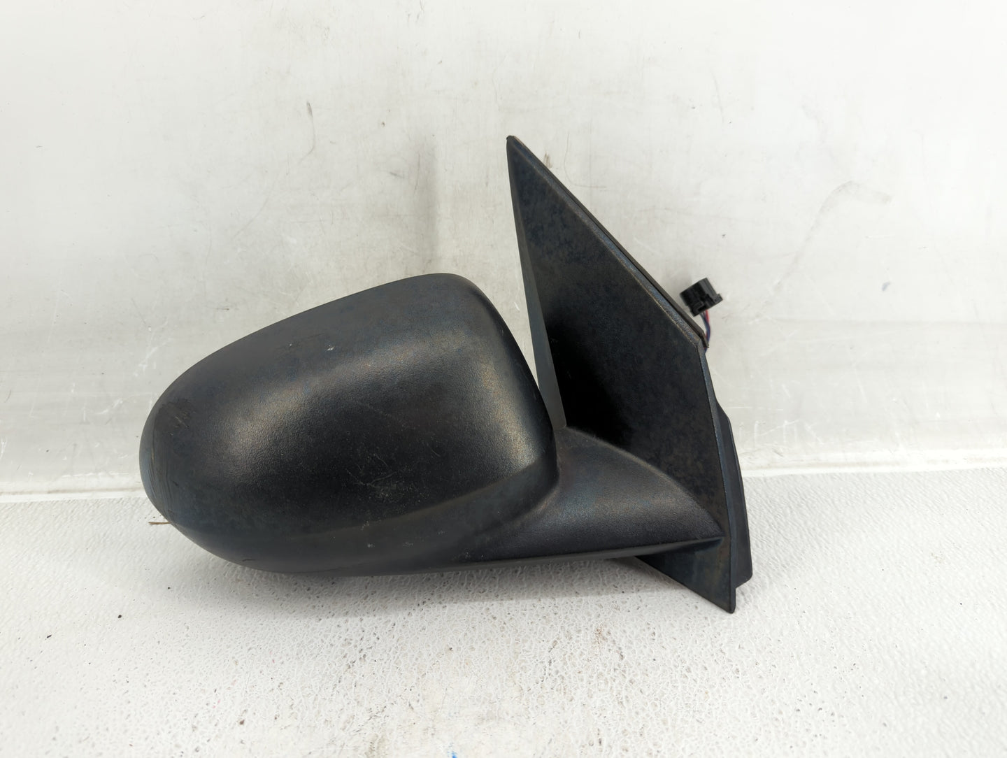 2007-2012 Dodge Caliber Passenger Side View Mirror - Right Door Mirror OEM Used - Oemusedautoparts1.com