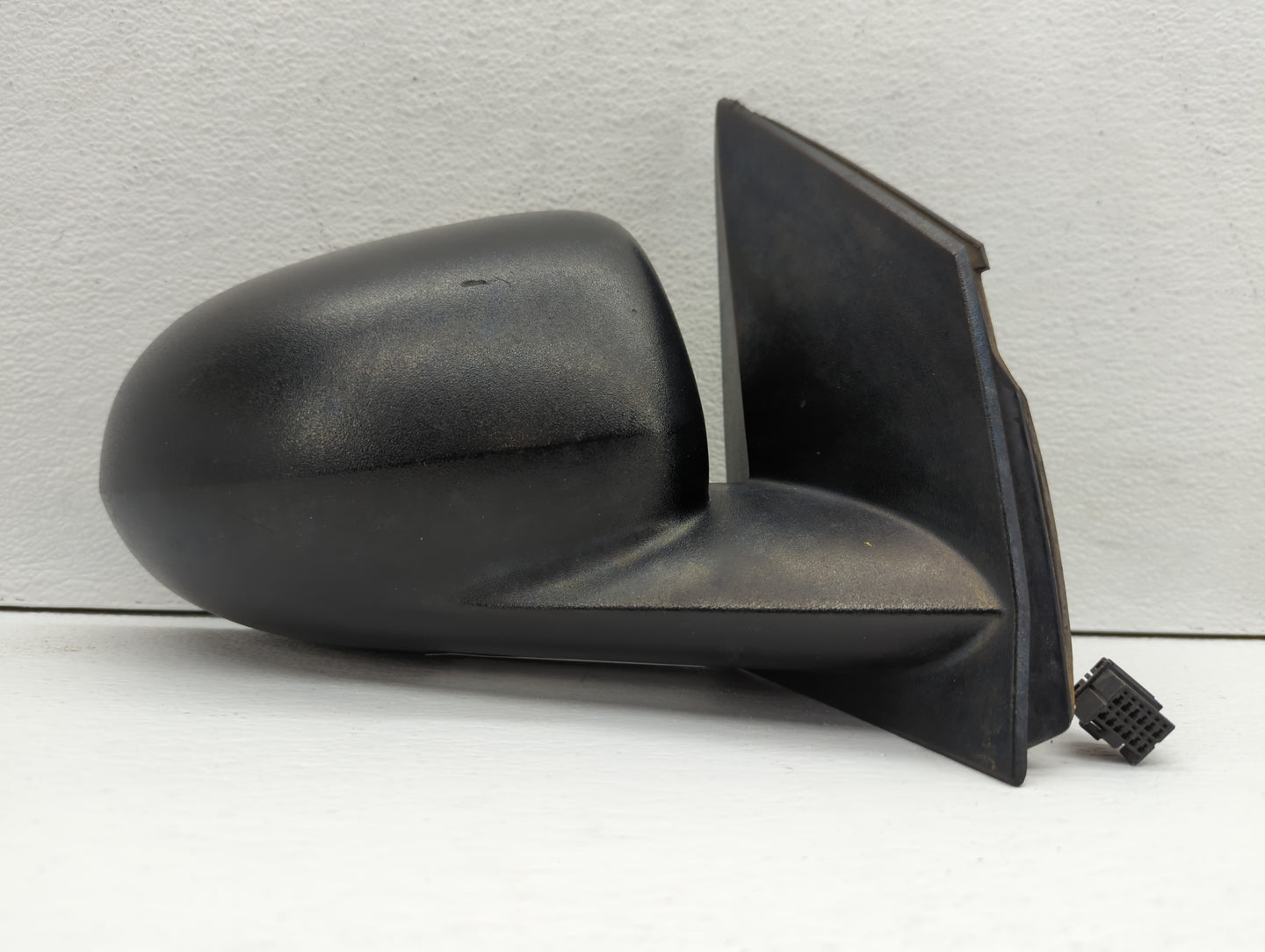 2007-2012 Dodge Caliber Passenger Side View Mirror - Right Door Mirror OEM Used - Oemusedautoparts1.com