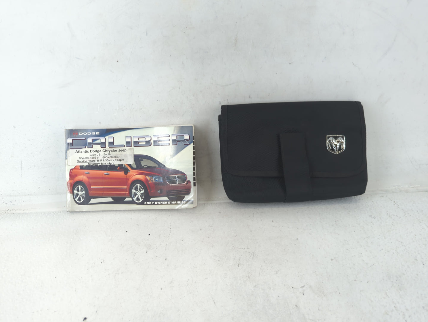2007 Dodge Caliber Owners Manual Book Guide P/N:81-026-0739 OEM Used Auto Parts - Oemusedautoparts1.com