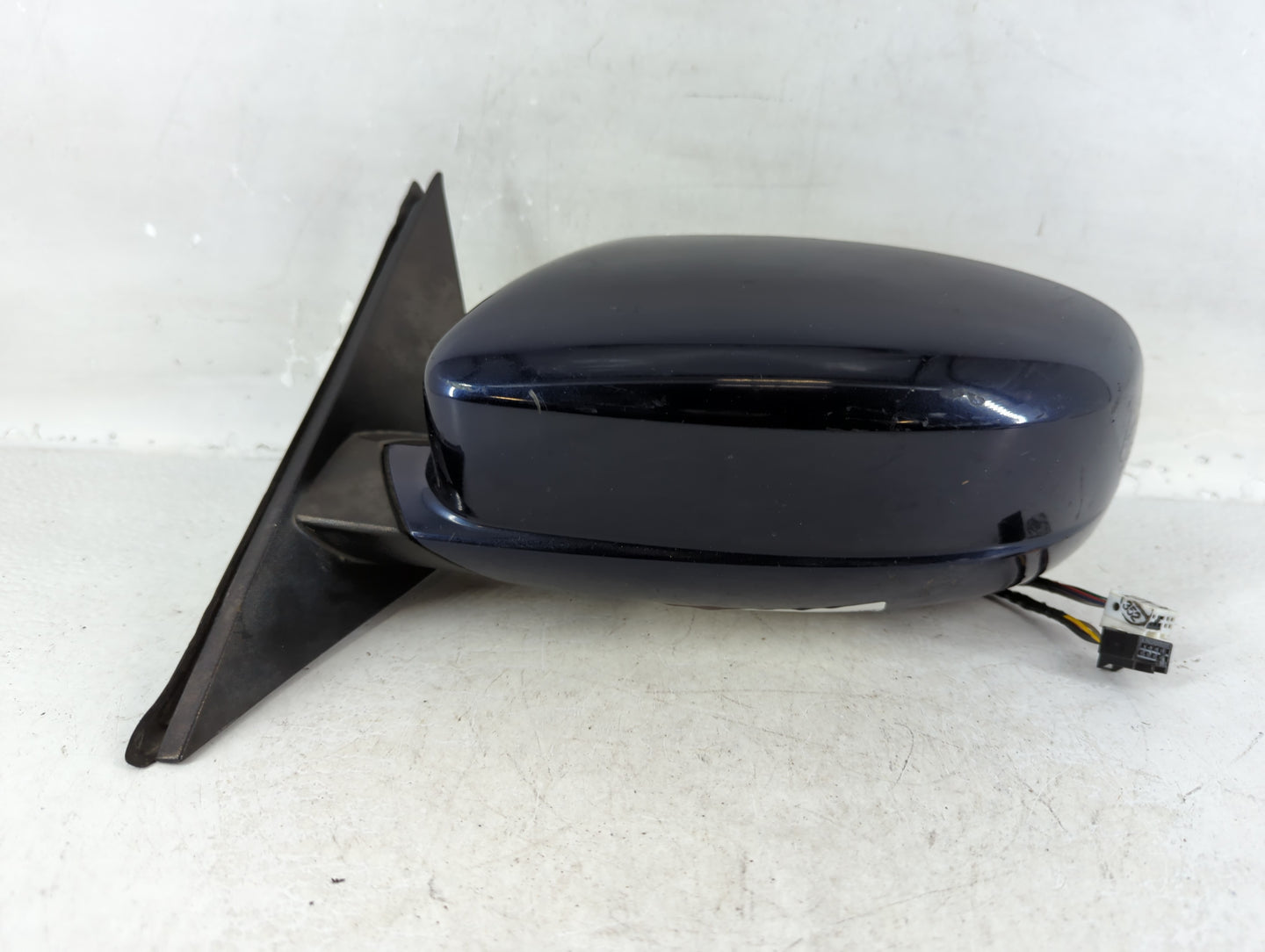 2007-2012 Dodge Caliber Driver Side View Mirror - Left Door Mirror OEM Used - Oemusedautoparts1.com