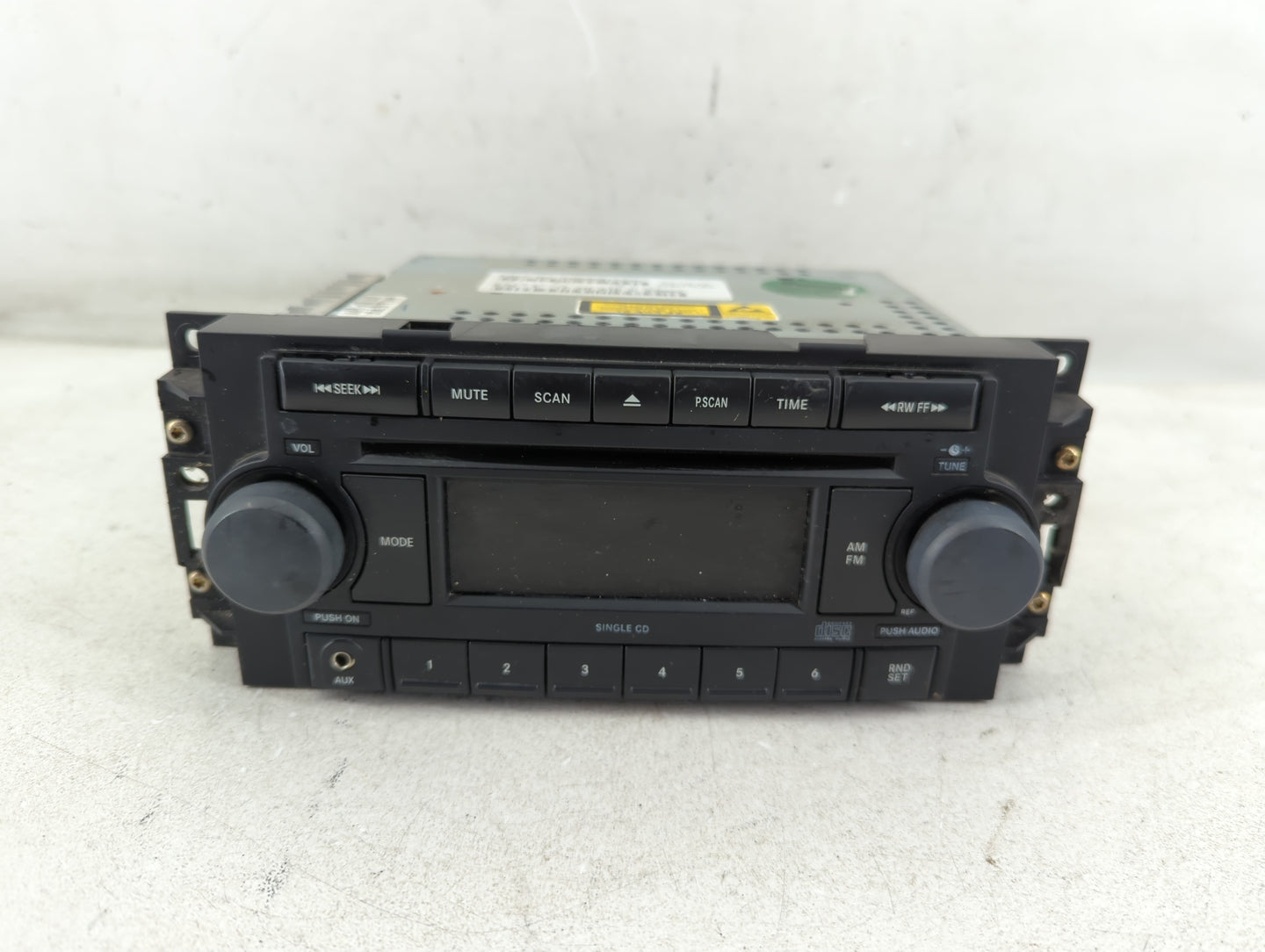 2007-2009 Dodge Caliber Radio AM FM Cd Player Receiver Replacement P/N:P05064173AH Fits Fits 2004 2005 2006 2007 2008 2009 2
