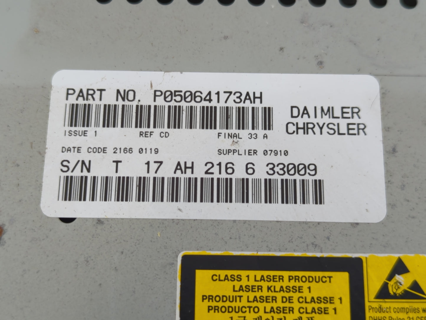 2007-2009 Dodge Caliber Radio AM FM Cd Player Receiver Replacement P/N:P05064173AH Fits Fits 2004 2005 2006 2007 2008 2009 2