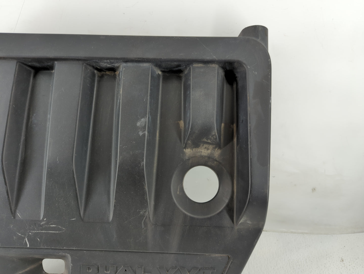 2007 Dodge Caliber Engine Cover - Oemusedautoparts1.com