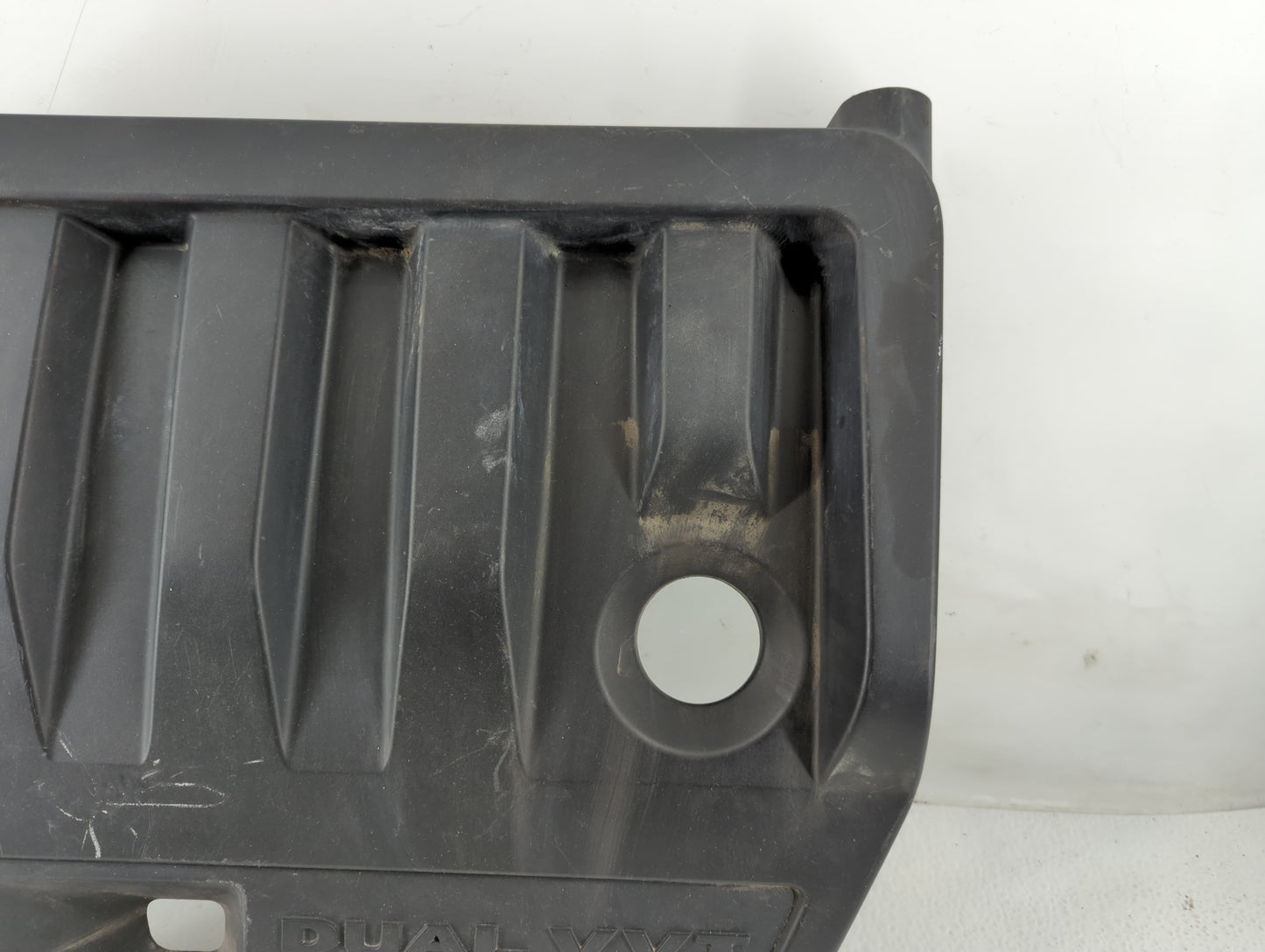 2007 Dodge Caliber Engine Cover - Oemusedautoparts1.com