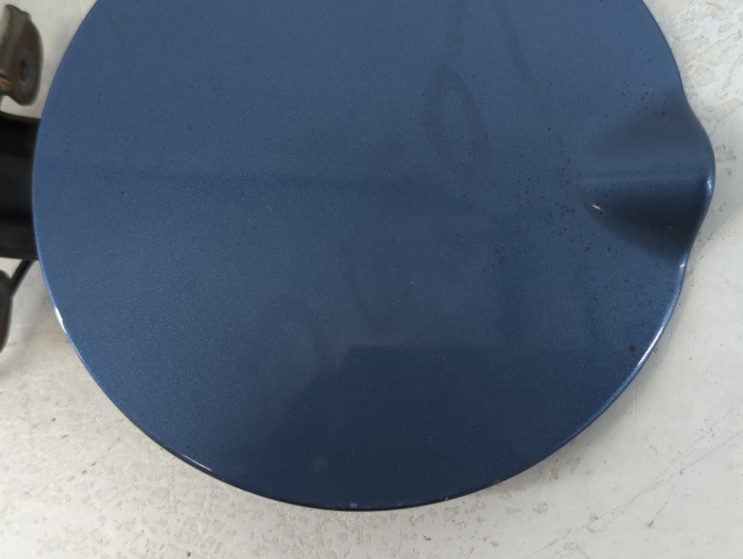 2007 Dodge Caliber Fuel Tank Door Lid Gas Tank Blue - Oemusedautoparts1.com