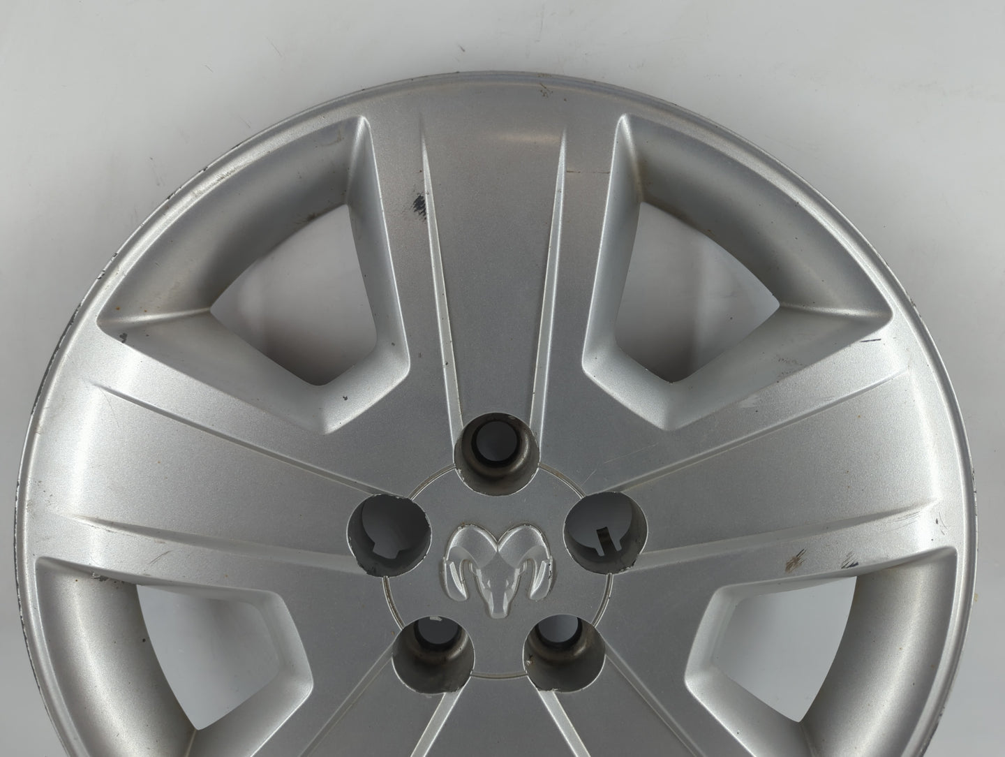 2007 Dodge Caliber Center Cap Oem - Oemusedautoparts1.com