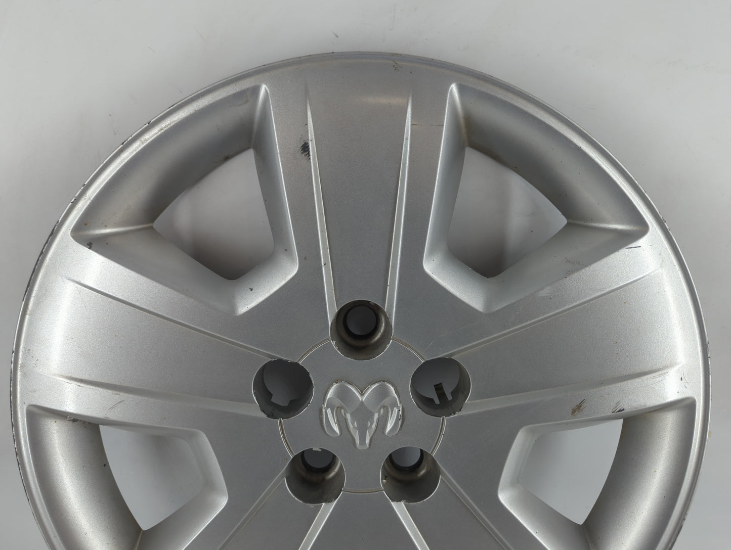 2007 Dodge Caliber Center Cap Oem - Oemusedautoparts1.com