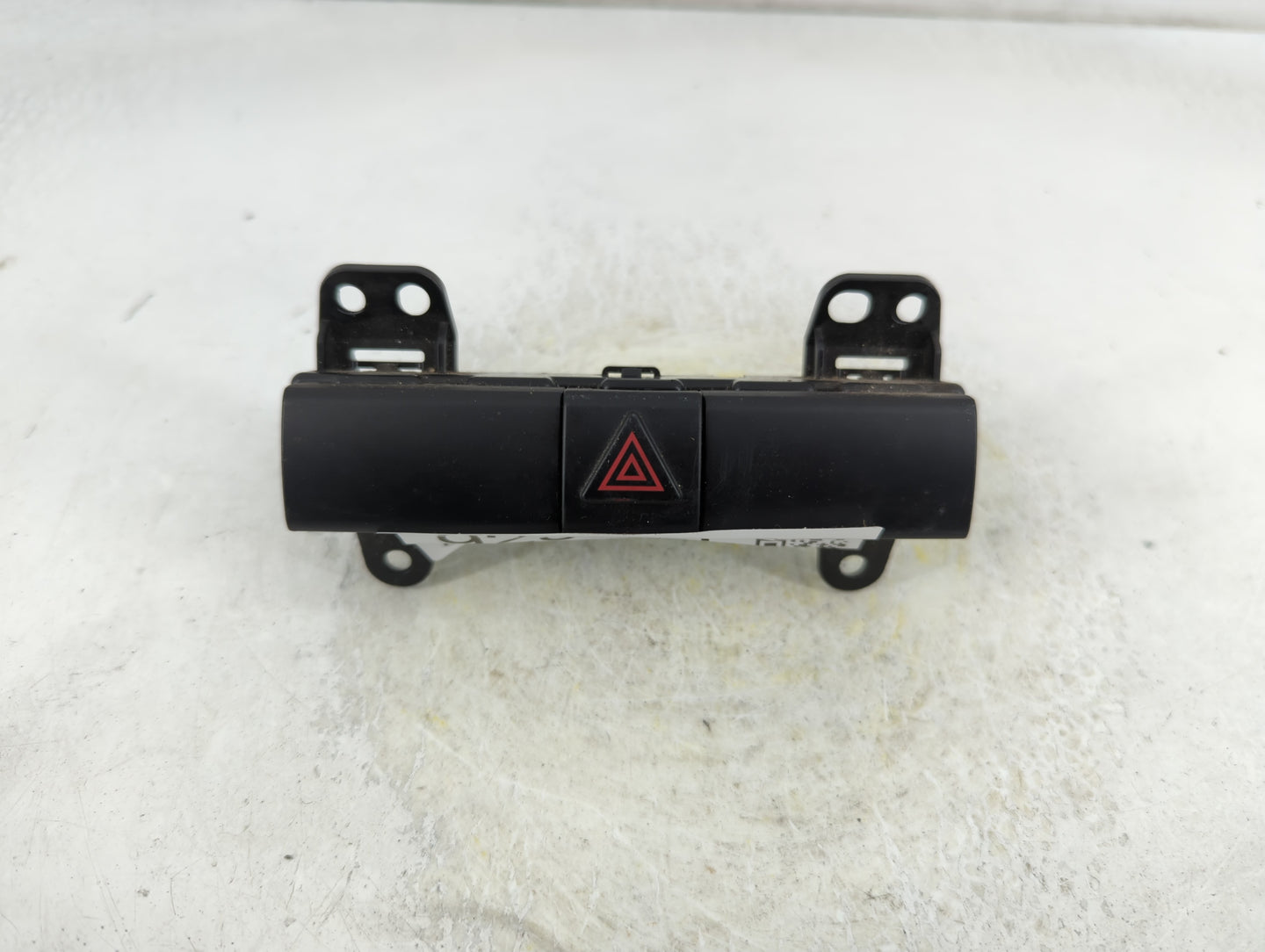 2007 Dodge Caliber Hazard Light Dash Flasher Switch Button - Oemusedautoparts1.com