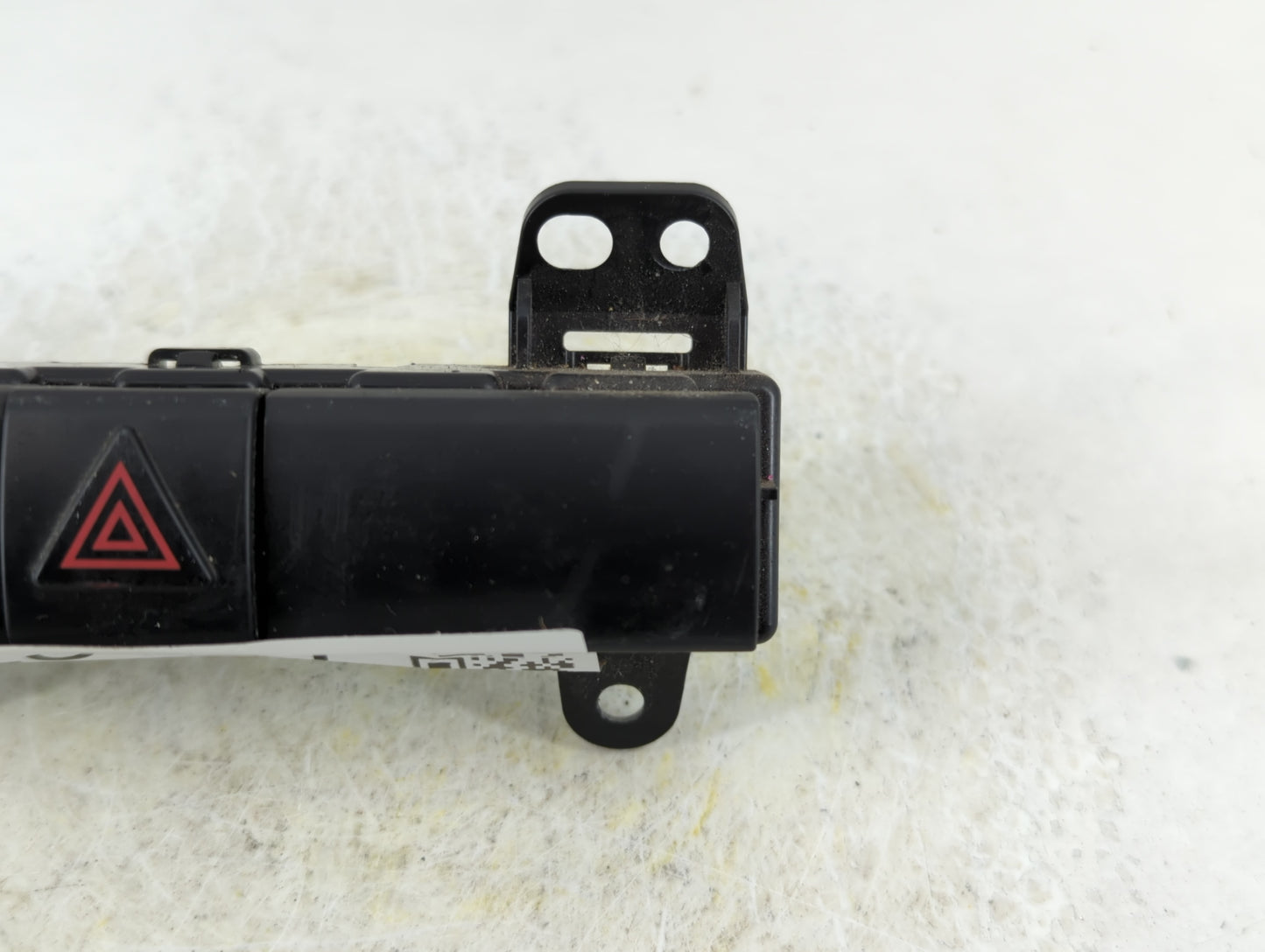 2007 Dodge Caliber Hazard Light Dash Flasher Switch Button - Oemusedautoparts1.com
