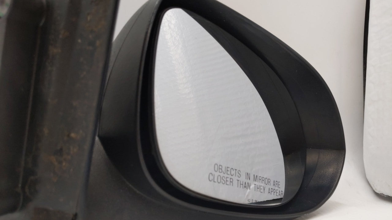 2007 Dodge Caliber Passenger Side View Mirror - Right Door Mirror OEM Used - Oemusedautoparts1.com