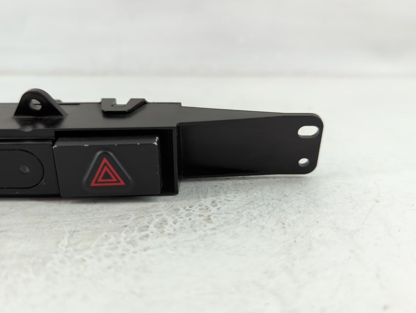 2007 Dodge Caravan Hazard Switch - Oemusedautoparts1.com