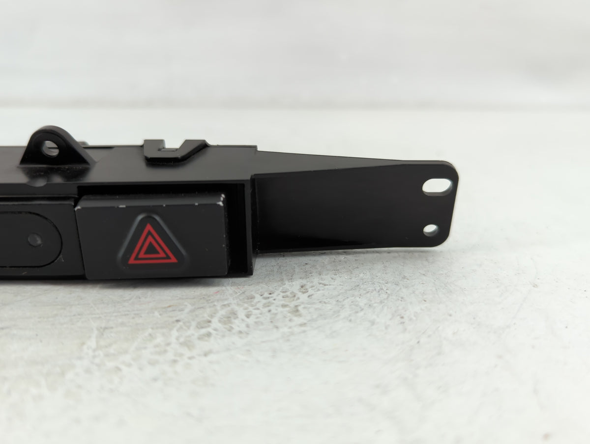 2007 Dodge Caravan Hazard Switch 1105191 - Oemusedautoparts1.com