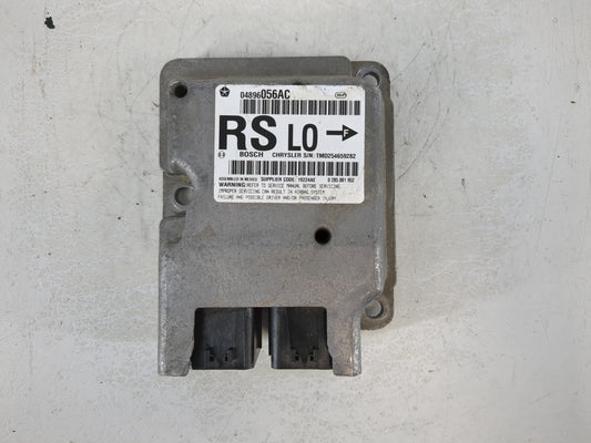 2006-2007 Dodge Caravan Body Control Module Bcm Inner Cabin Fuse Box - Oemusedautoparts1.com