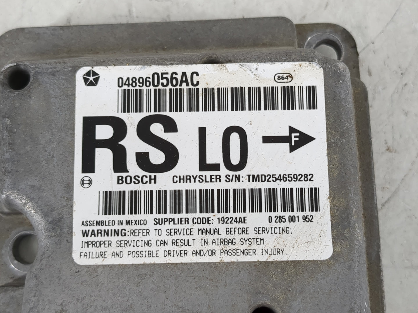 2006-2007 Dodge Caravan Body Control Module Bcm Inner Cabin Fuse Box - Oemusedautoparts1.com