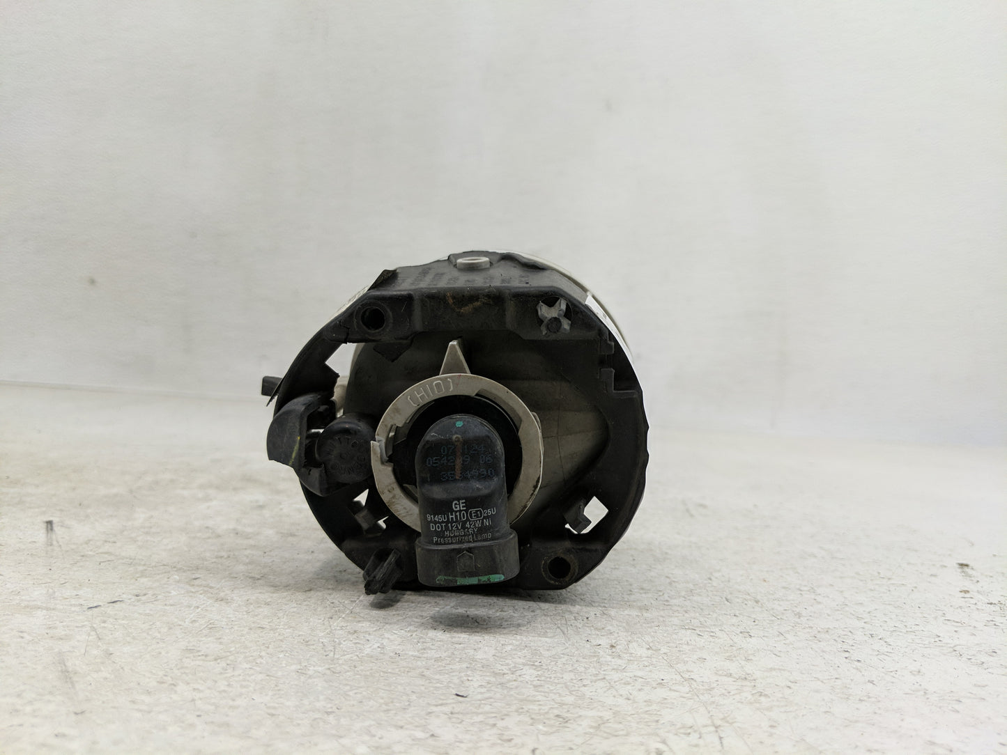2005-2007 Dodge Caravan Driver Left Oem Fog Light Lamp - Oemusedautoparts1.com