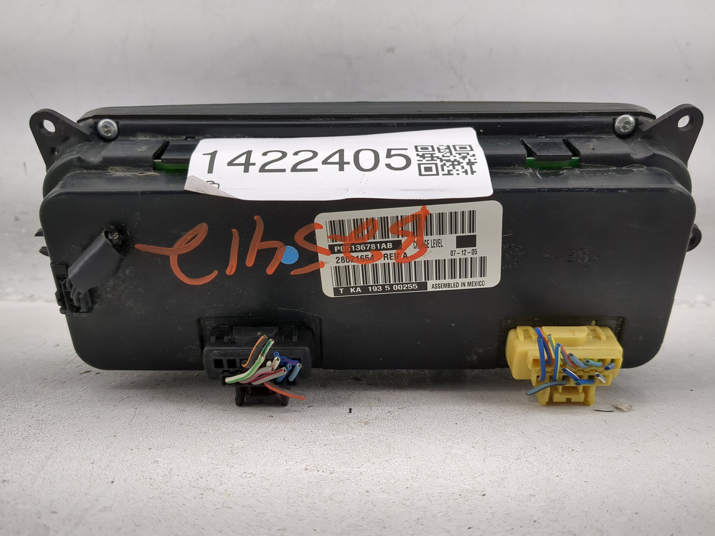 2005-2007 Dodge Caravan Climate Control Module Temperature AC/Heater Replacement P/N:P05136781AB Fits Fits 2005 2006 2007 OE
