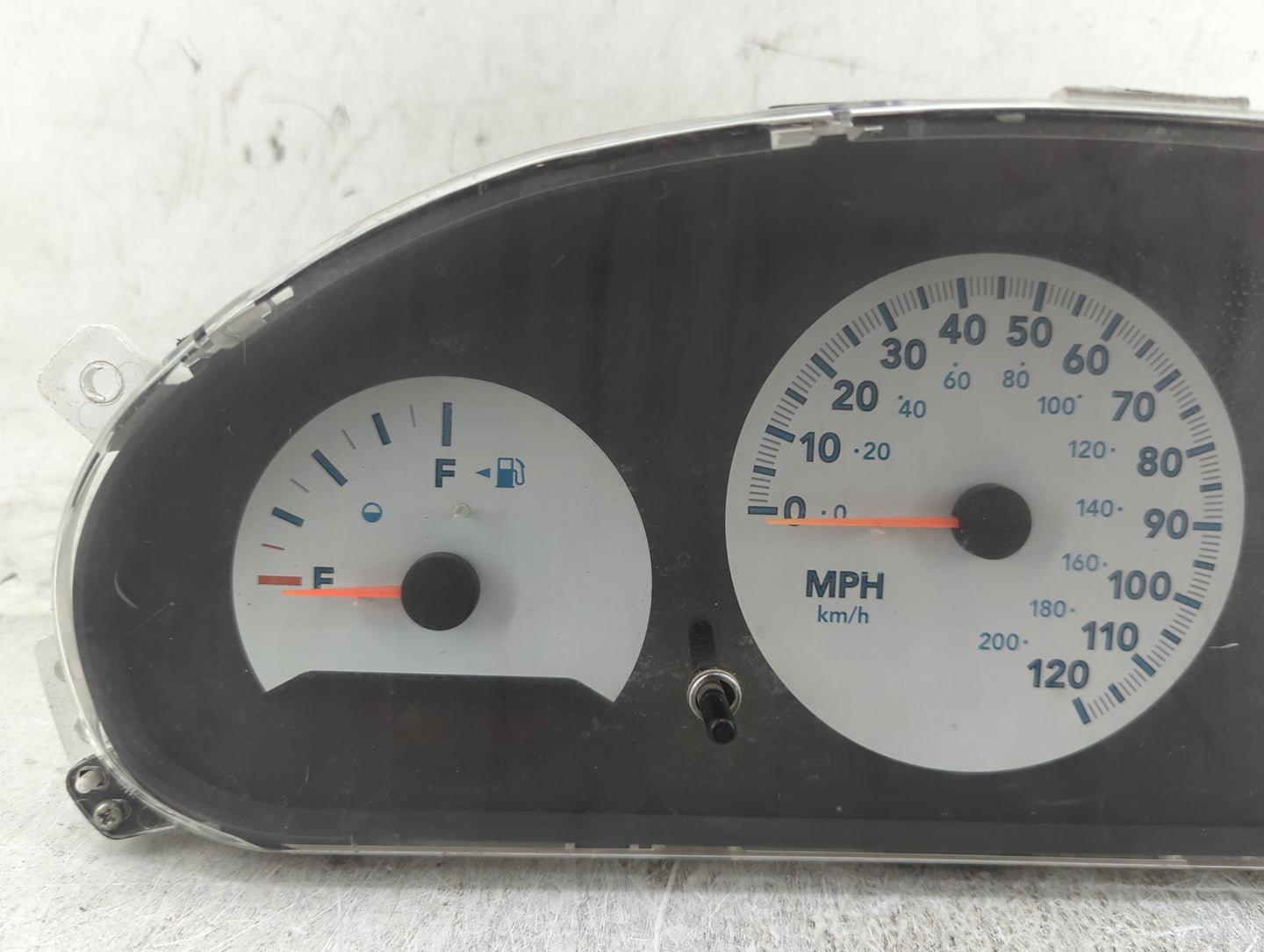2006-2007 Dodge Caravan Instrument Cluster Speedometer Gauges P/N:P56044977AD Fits Fits 2006 2007 OEM Used Auto Parts - Oemu
