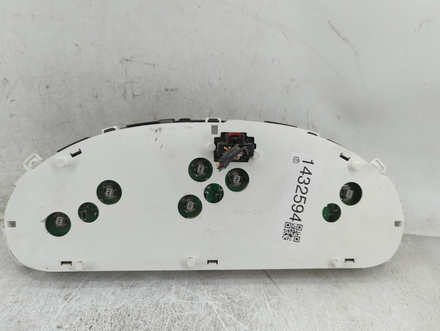 2006-2007 Dodge Caravan Instrument Cluster Speedometer Gauges P/N:P56044977AD Fits Fits 2006 2007 OEM Used Auto Parts - Oemu