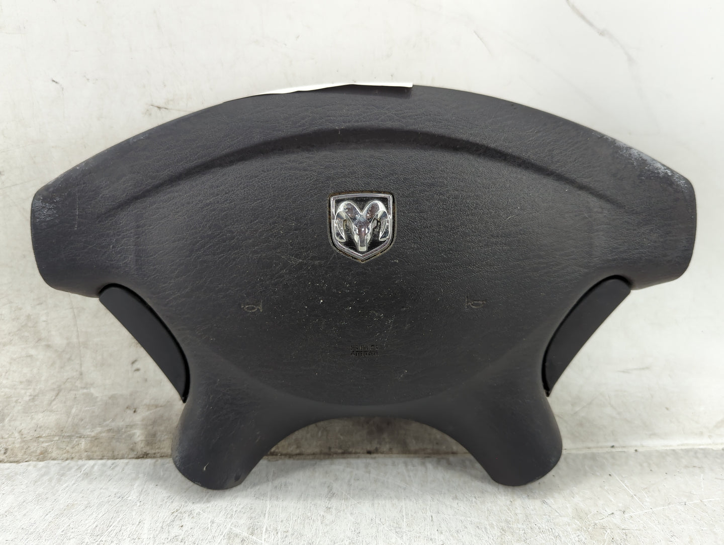 2007-2007 Dodge Caravan Air Bag Driver Left Steering Wheel Mounted - Oemusedautoparts1.com