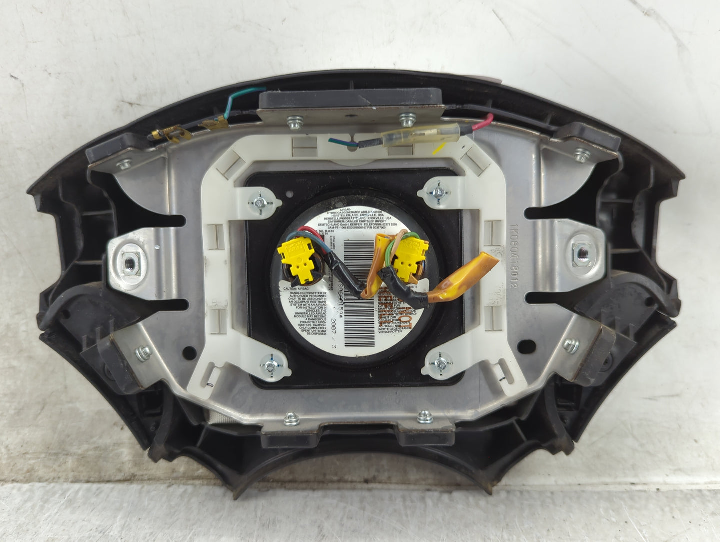 2007-2007 Dodge Caravan Air Bag Driver Left Steering Wheel Mounted - Oemusedautoparts1.com