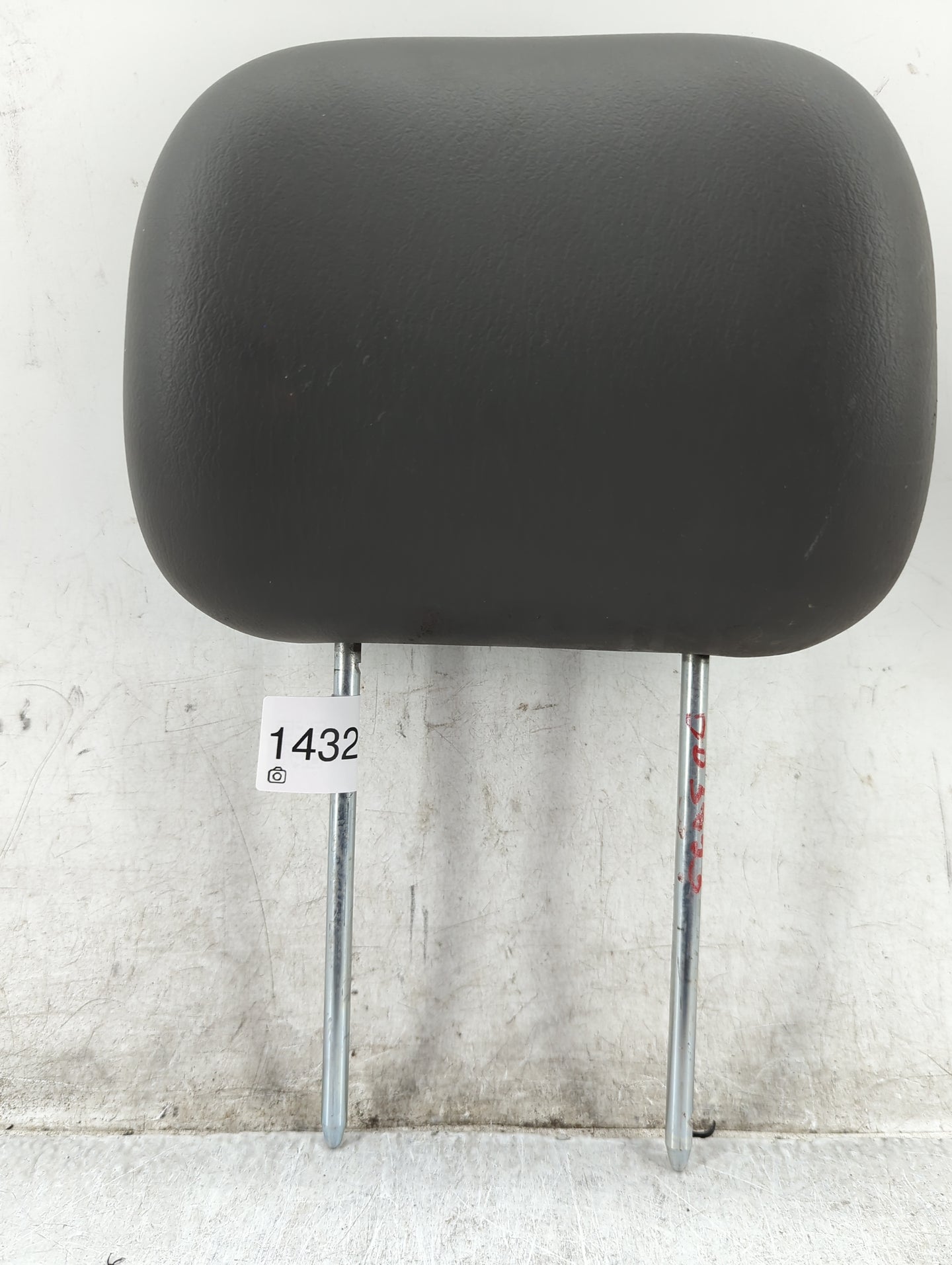 2005-2007 Dodge Caravan Headrest Head Rest Front Driver Seat Grey - Oemusedautoparts1.com