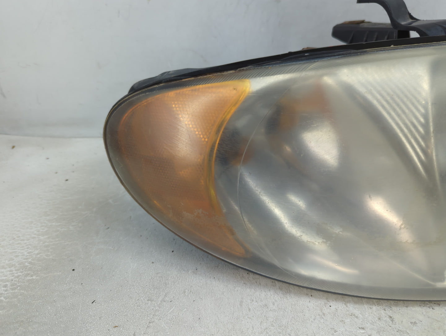 2001-2007 Dodge Caravan Passenger Right Oem Head Light Headlight Lamp - Oemusedautoparts1.com