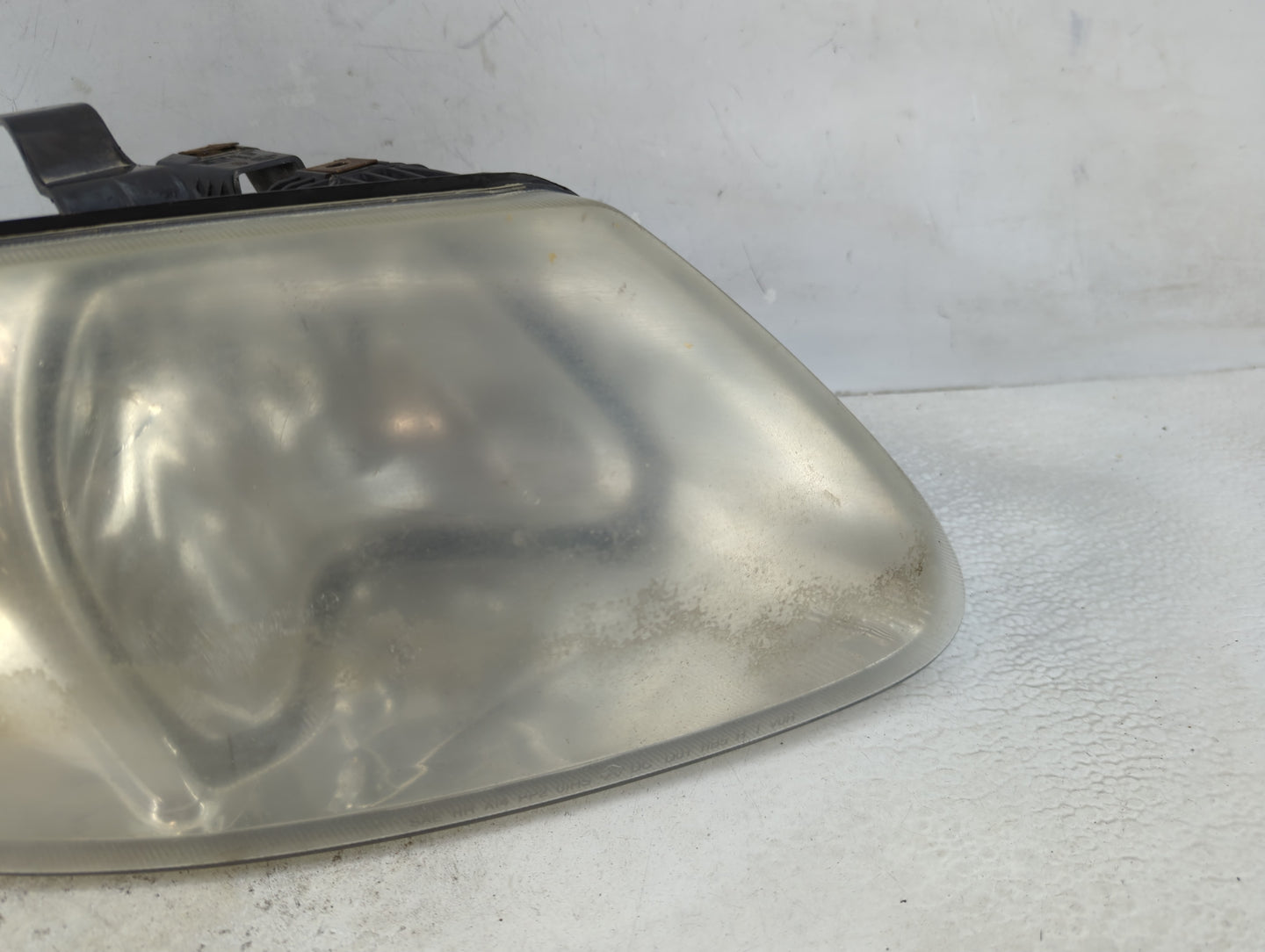 2001-2007 Dodge Caravan Passenger Right Oem Head Light Headlight Lamp - Oemusedautoparts1.com