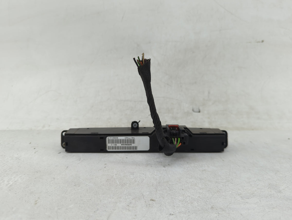 2007 Dodge Caravan Hazard Switch 028821615|746-77463 |04685842aa - Oemusedautoparts1.com