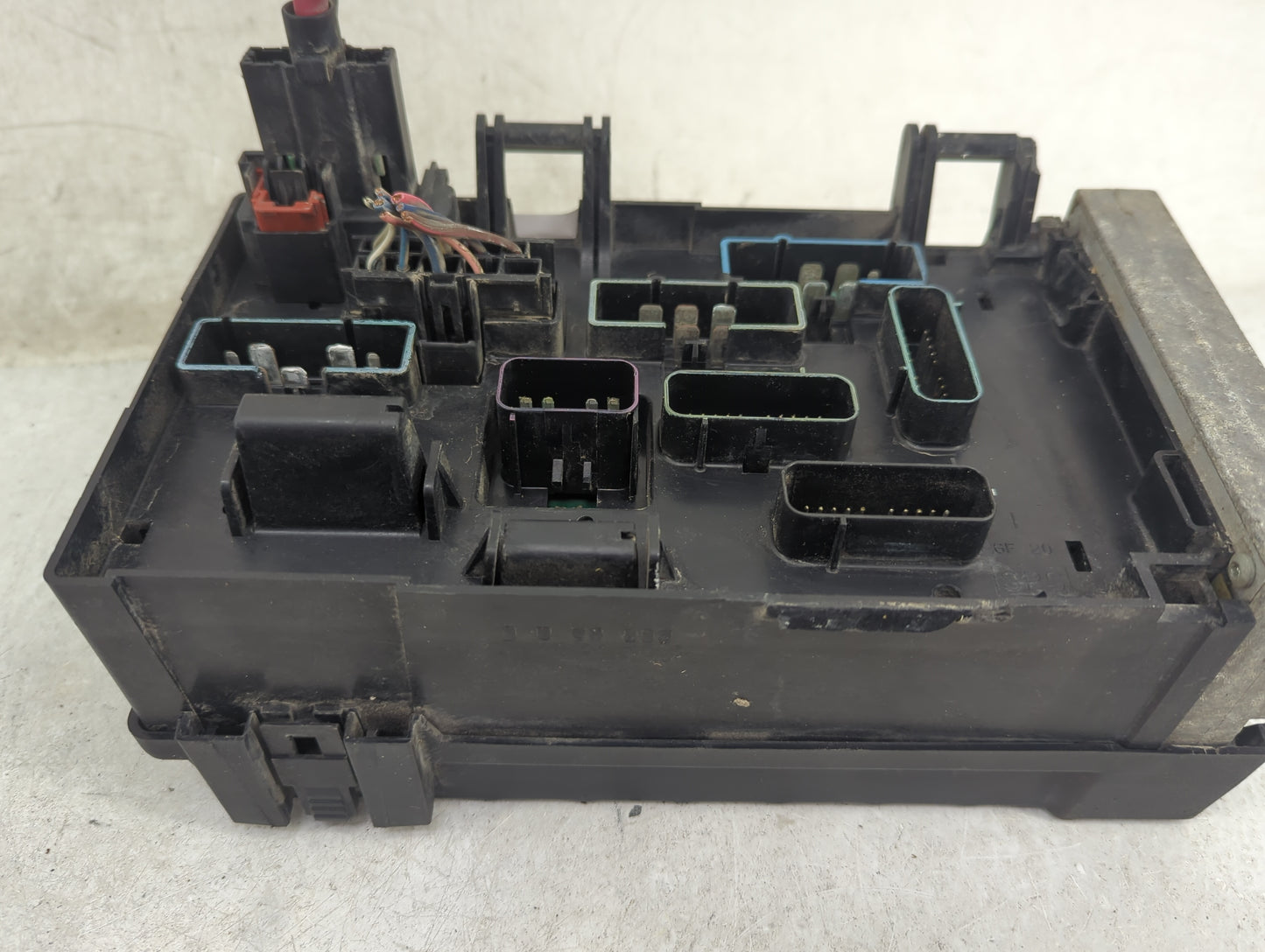 2006-2007 Dodge Caravan Body Control Module Bcm Inner Cabin Fuse Box - Oemusedautoparts1.com