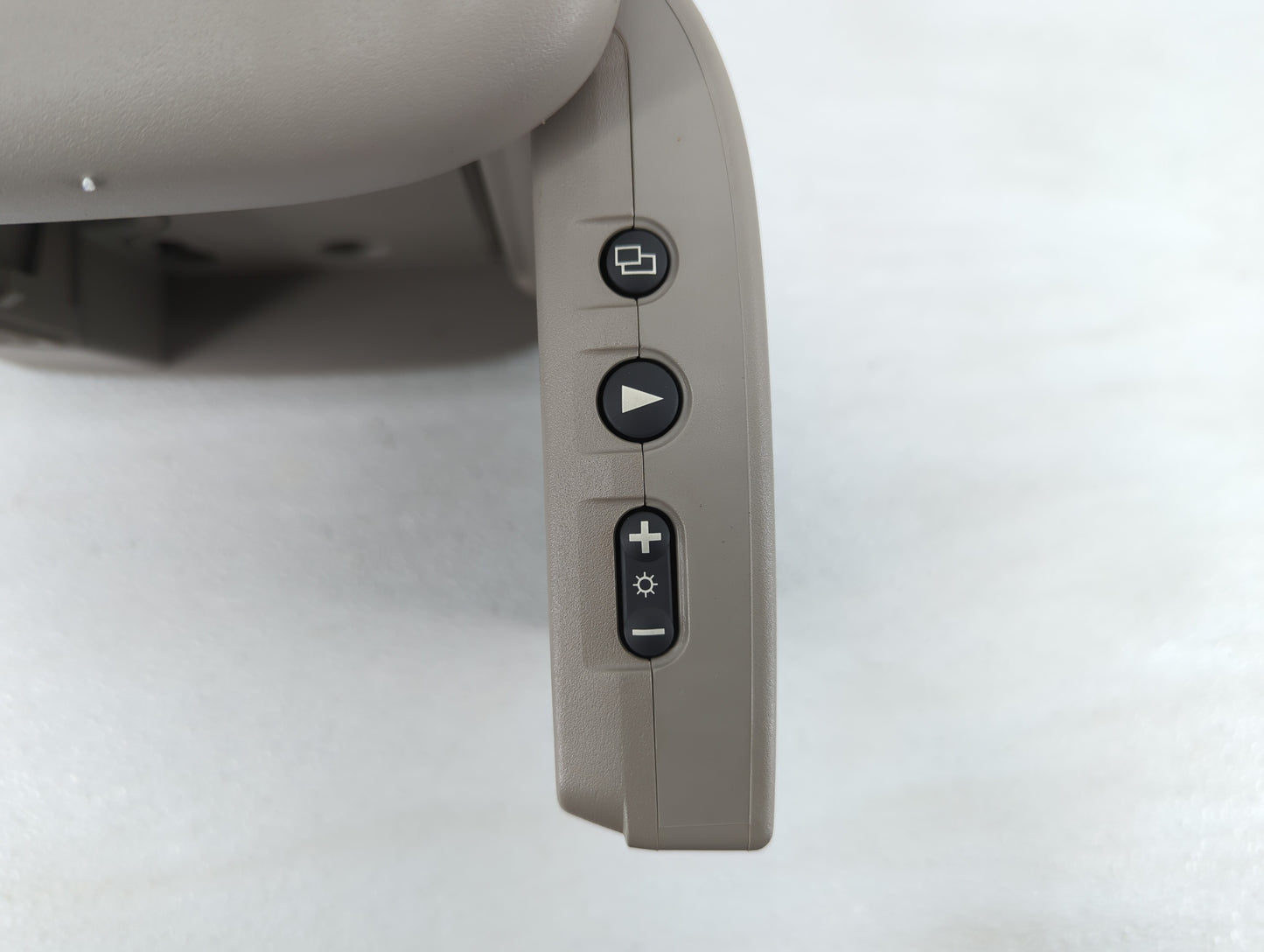 2004-2007 Dodge Caravan Overhead Roof Console Light Beige - Oemusedautoparts1.com