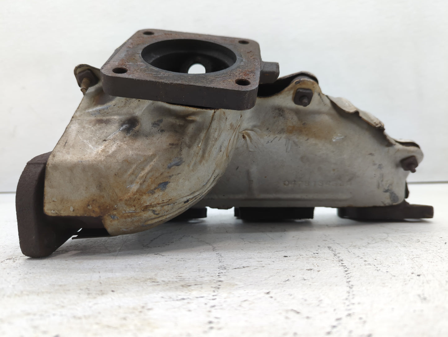 2001-2007 Dodge Caravan Turbocharger Exhaust Manifold With Turbo Charger - Oemusedautoparts1.com