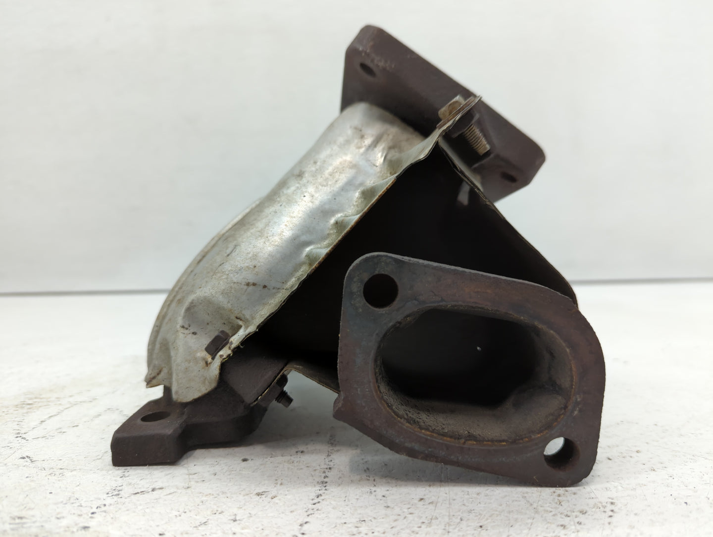 2001-2007 Dodge Caravan Turbocharger Exhaust Manifold With Turbo Charger - Oemusedautoparts1.com