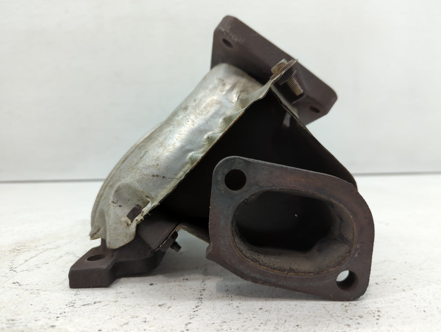 2001-2007 Dodge Caravan Turbocharger Exhaust Manifold With Turbo Charger - Oemusedautoparts1.com