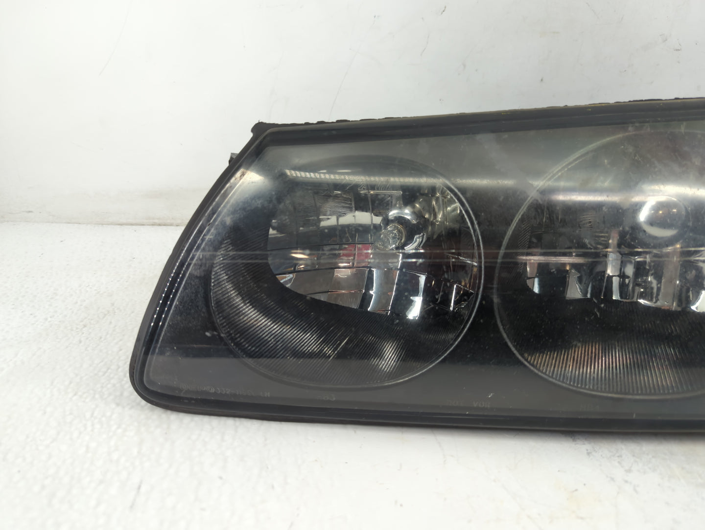 2001-2007 Dodge Caravan Driver Left Oem Head Light Headlight Lamp - Oemusedautoparts1.com