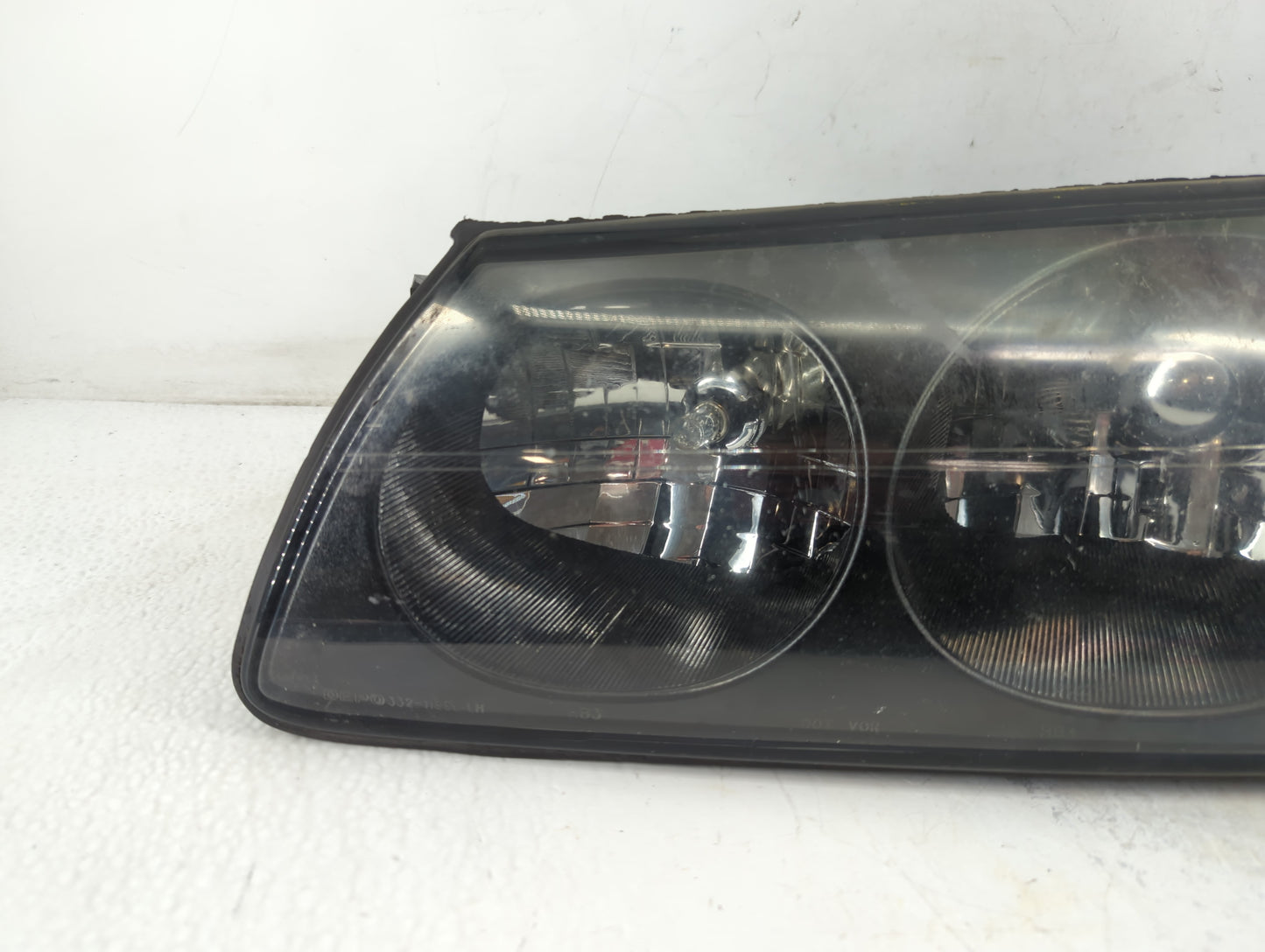 2001-2007 Dodge Caravan Driver Left Oem Head Light Headlight Lamp - Oemusedautoparts1.com