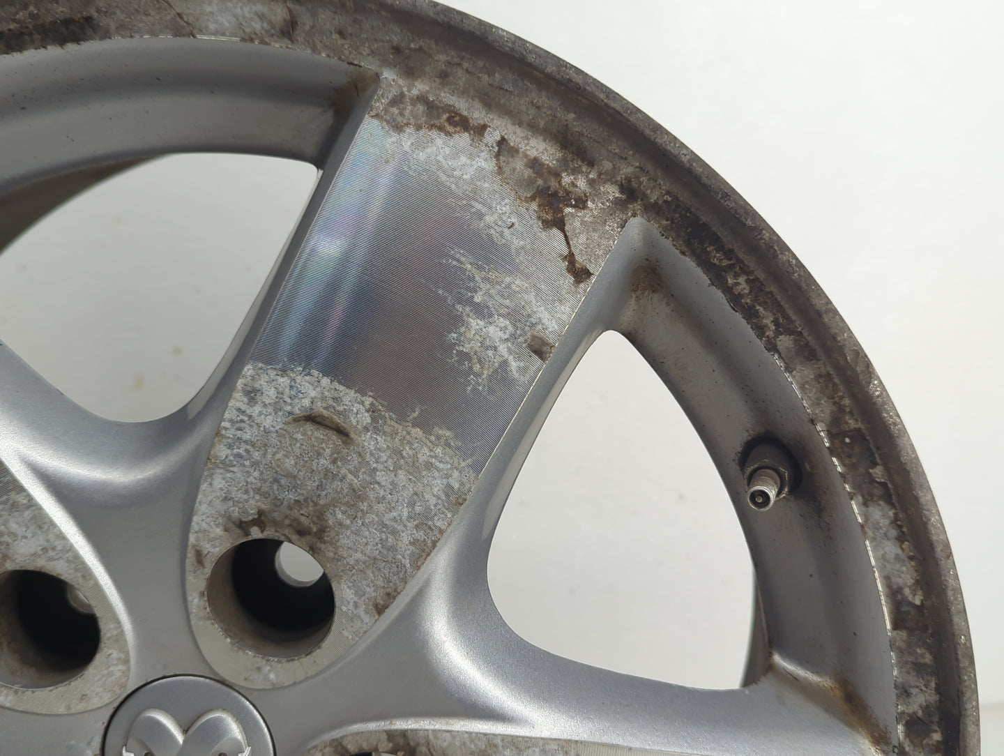 2005-2007 Dodge Caravan Oem Wheel Rim - Oemusedautoparts1.com